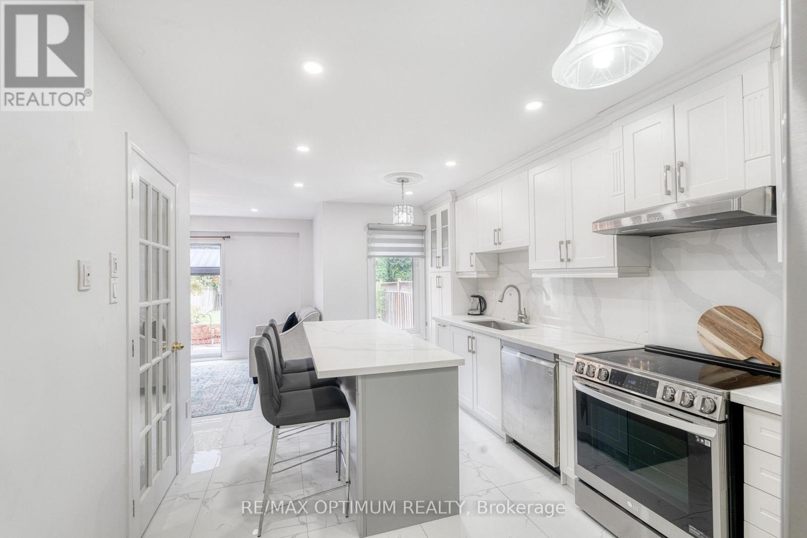 62 MEADOWLARK DRIVE - 11