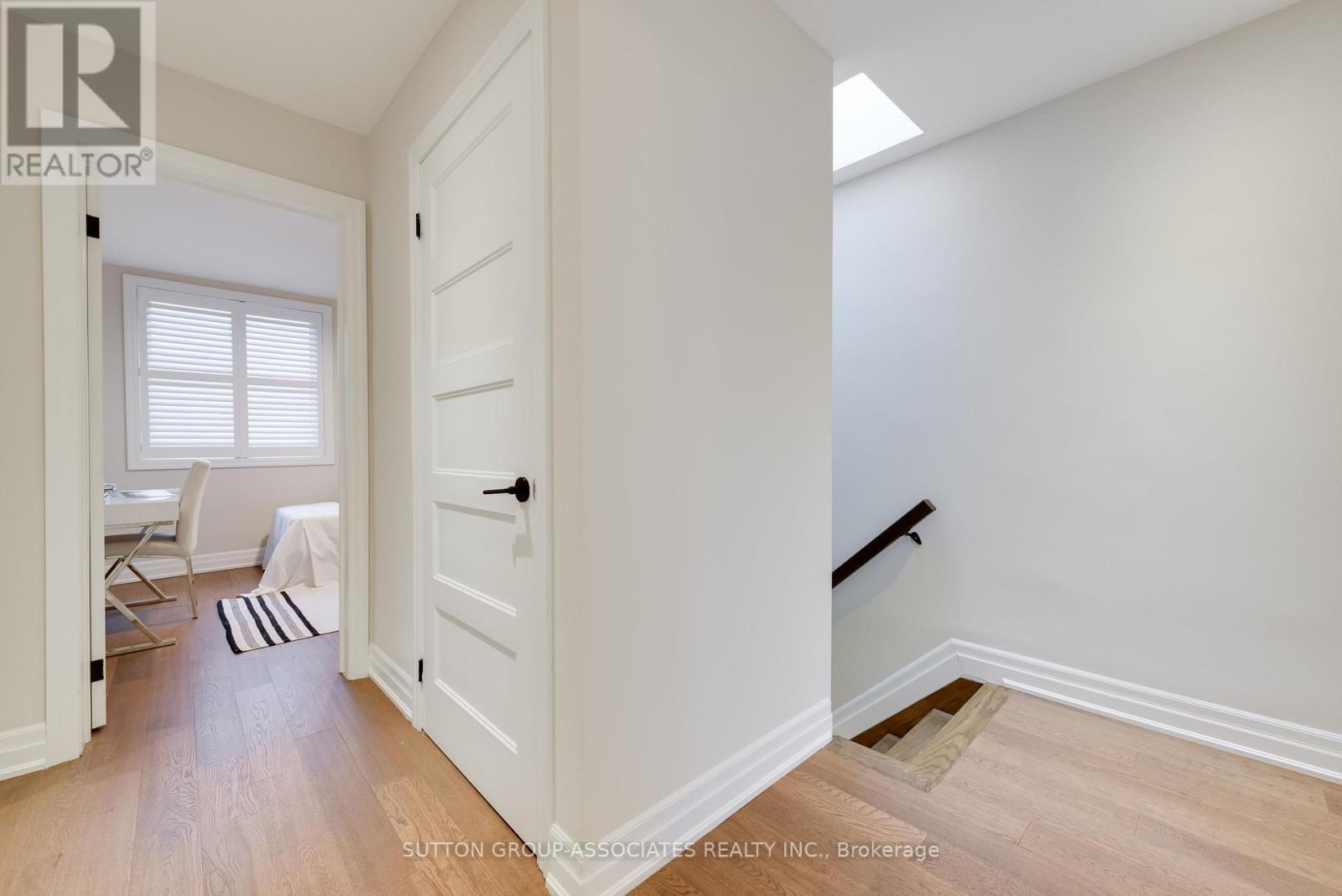 71 KERSDALE AVENUE - 23