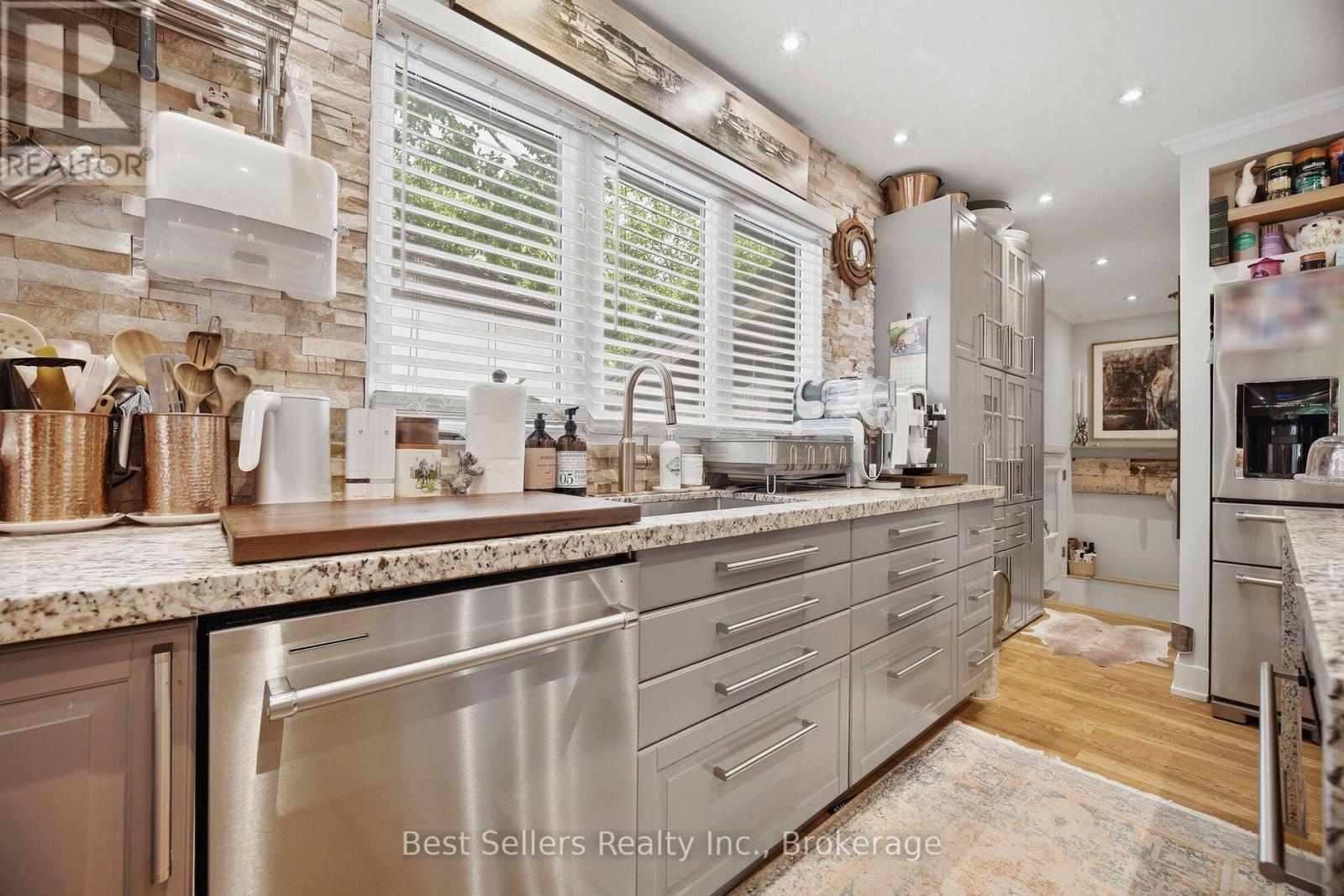 174 Angelene Street, Mississauga, ON photo 9