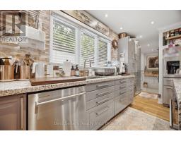 Bathroom - 174 Angelene Street, Mississauga, ON L5G1X2 Photo 9