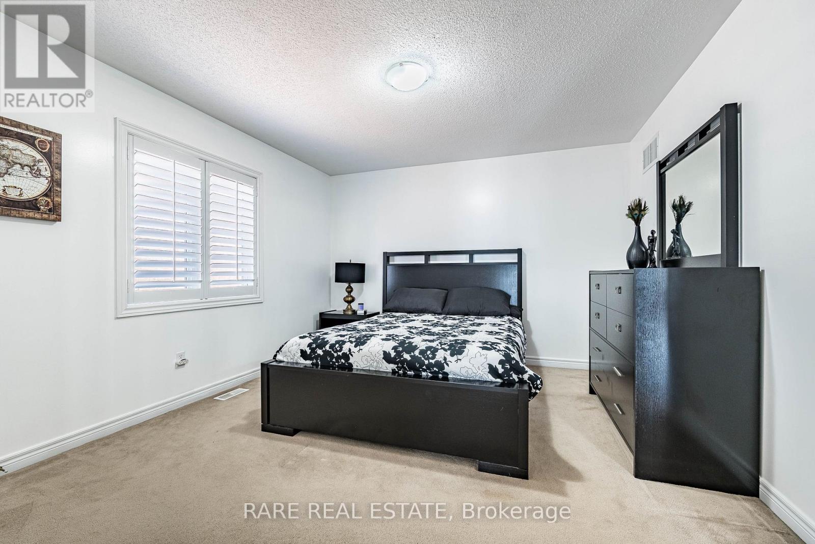 86 VANDERPOOL CRESCENT - Image 33