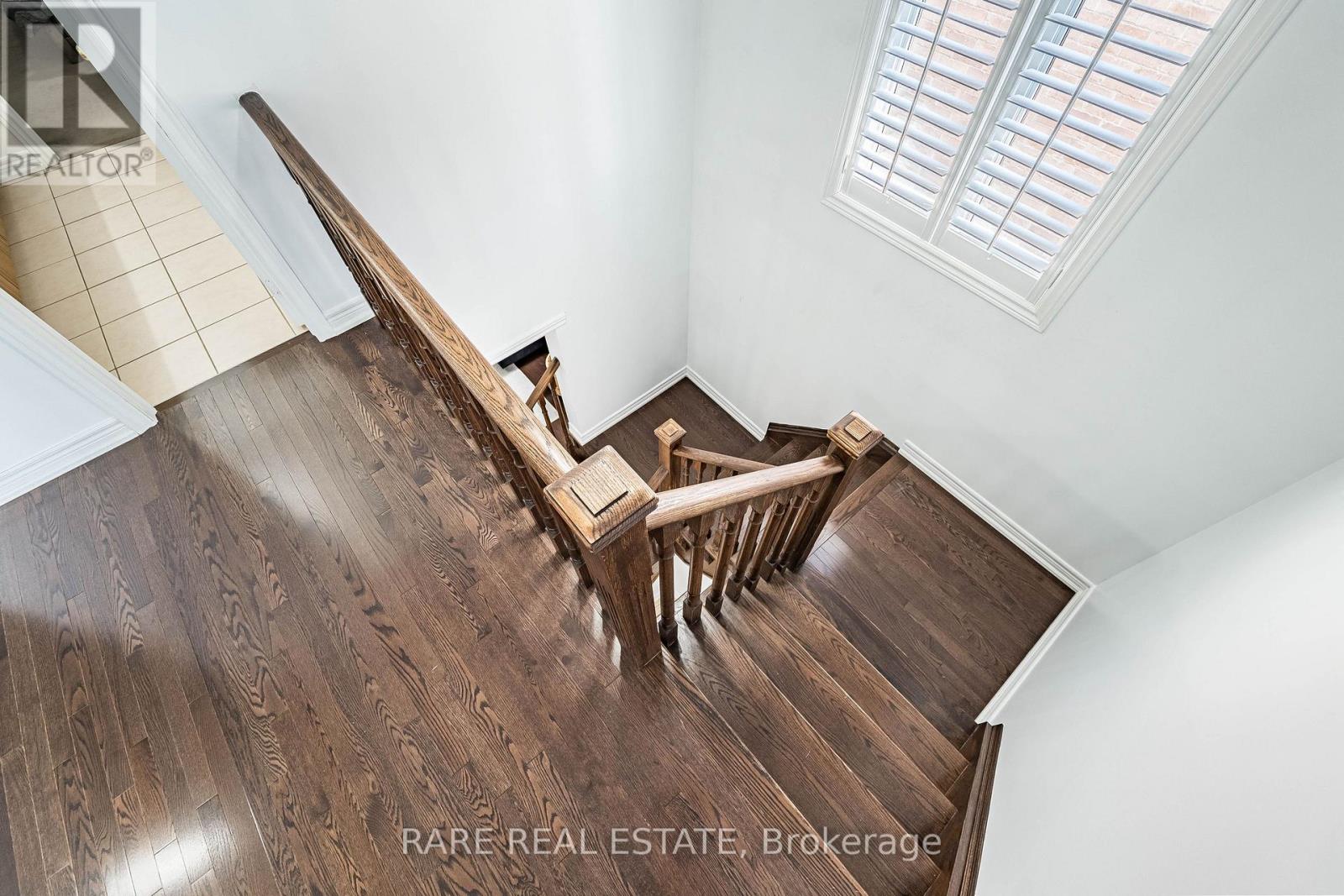 86 VANDERPOOL CRESCENT - Image 35