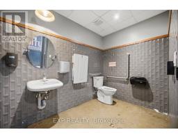 Corner - 230 Lakeshore Road E, Mississauga, ON L5G1G7 Photo 39