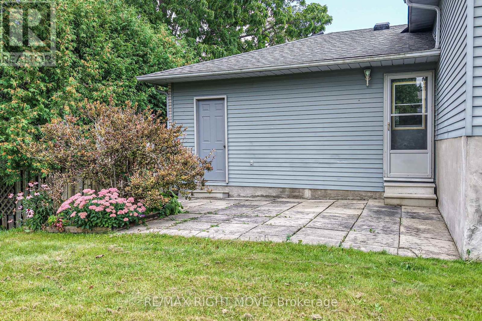 4 FITTON HEIGHTS - Image 33