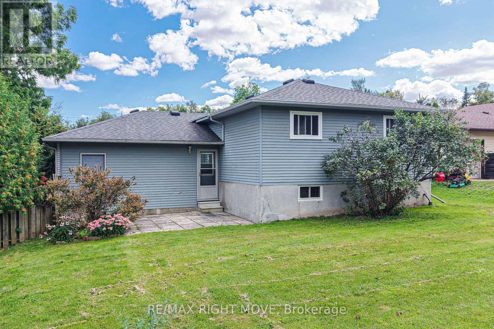 4 FITTON HEIGHTS - Image 31