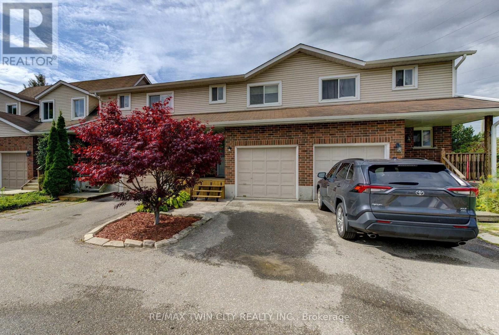 4 - 360 CORNRIDGE PLACE, Waterloo