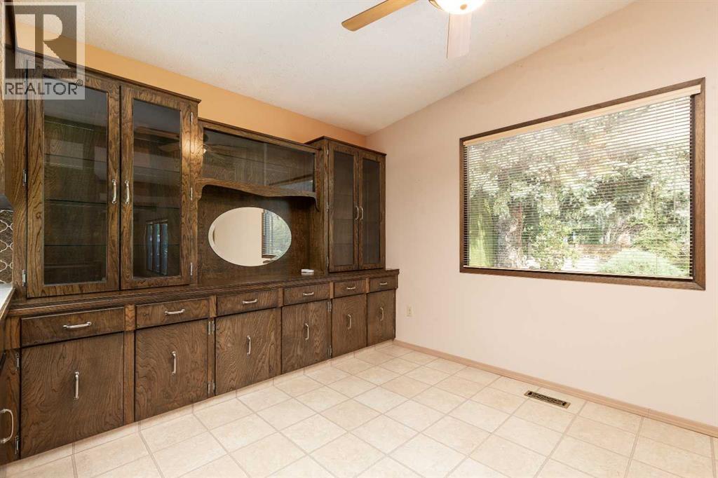 317 Laval Boulevard W - Image 15