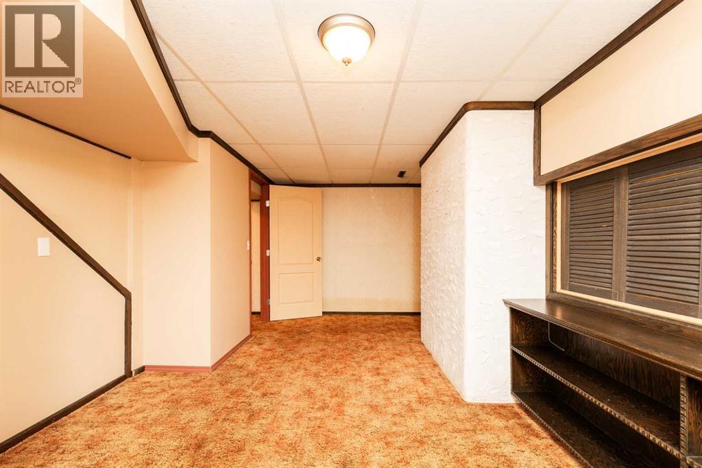 317 Laval Boulevard W - Image 24
