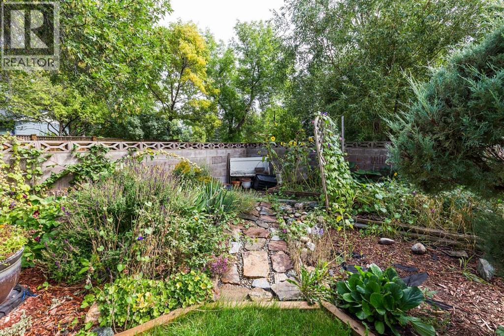 317 Laval Boulevard W - 45