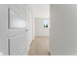 1768 48a St Nw, Edmonton, AB T6L2Y1 Photo 24