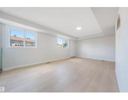 1768 48a St Nw, Edmonton, AB T6L2Y1 Photo 38