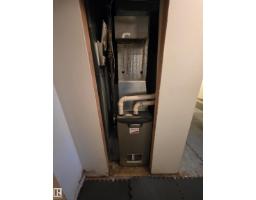 10438 147 St Nw, Edmonton, AB T5N3C5 Photo 12