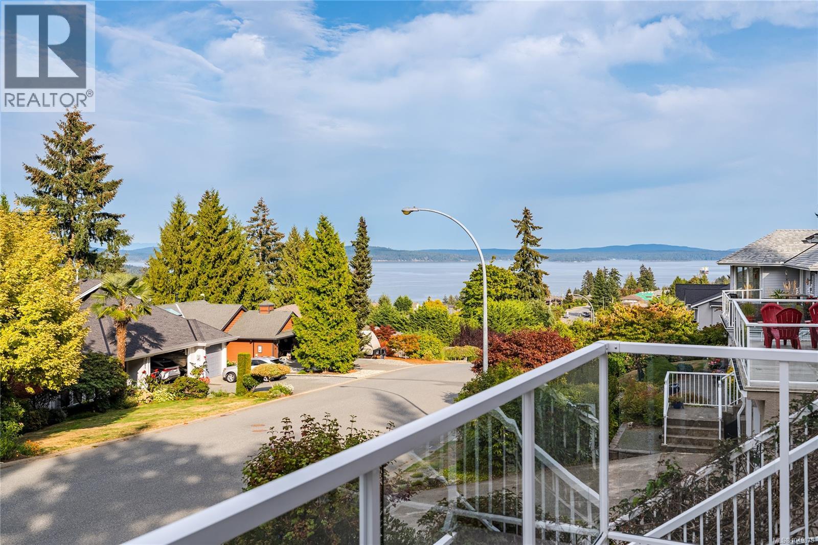 452 Thetis Dr - 36