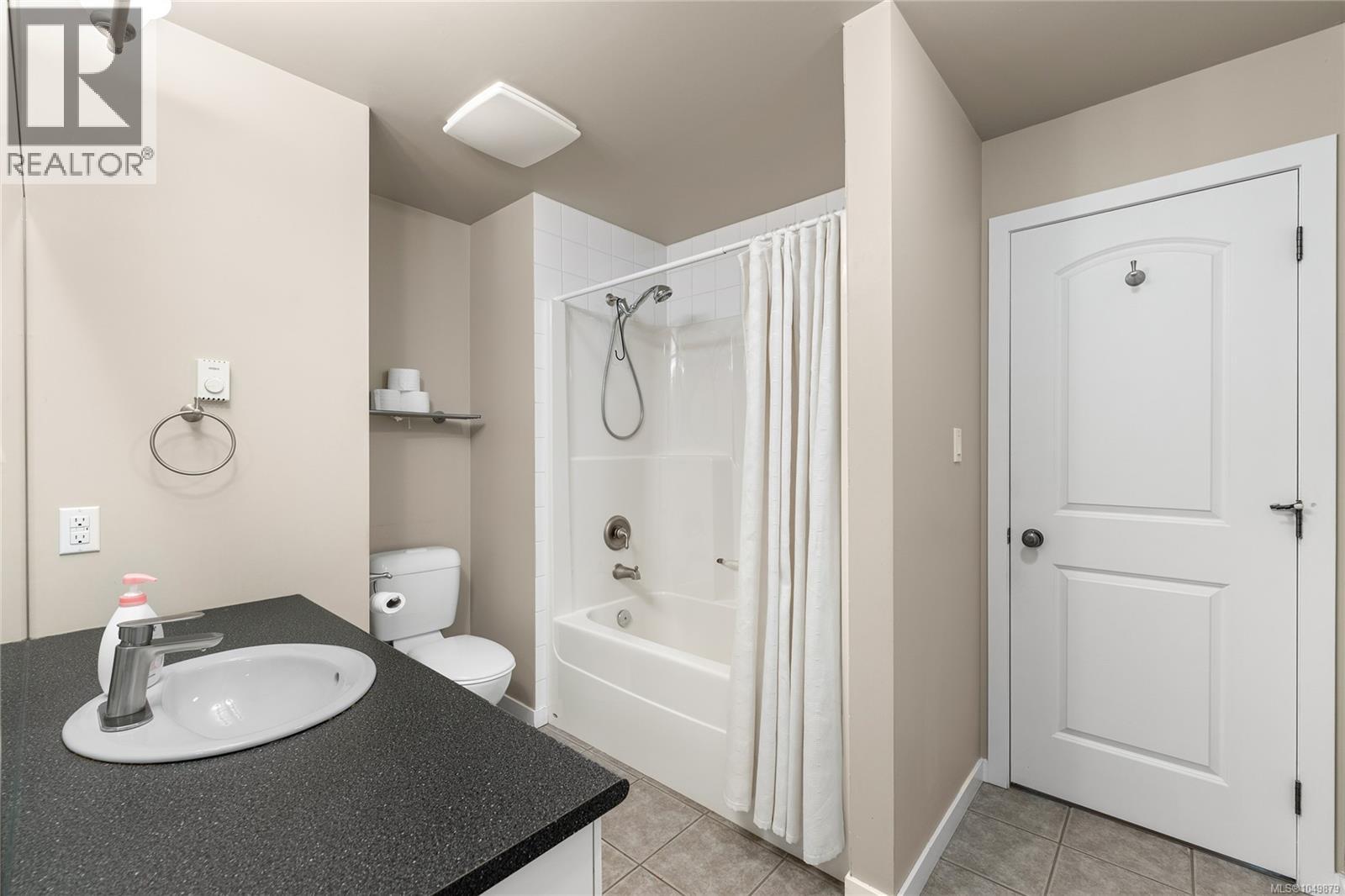 452 Thetis Dr - Image 41