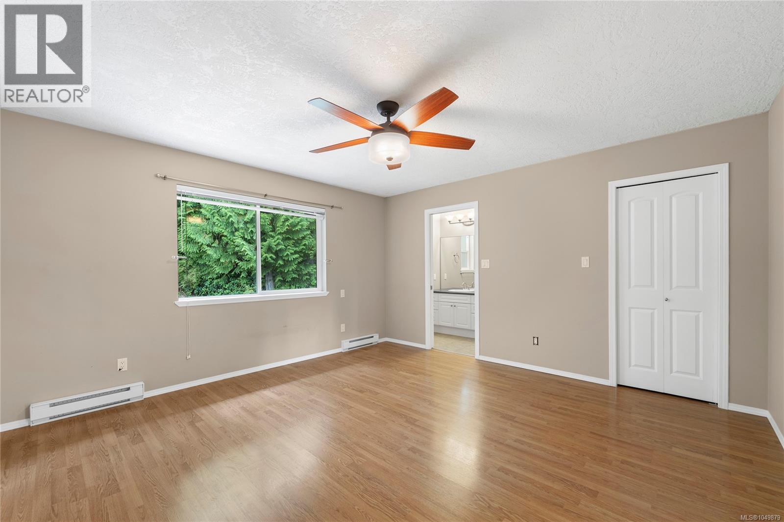 452 Thetis Dr - 48