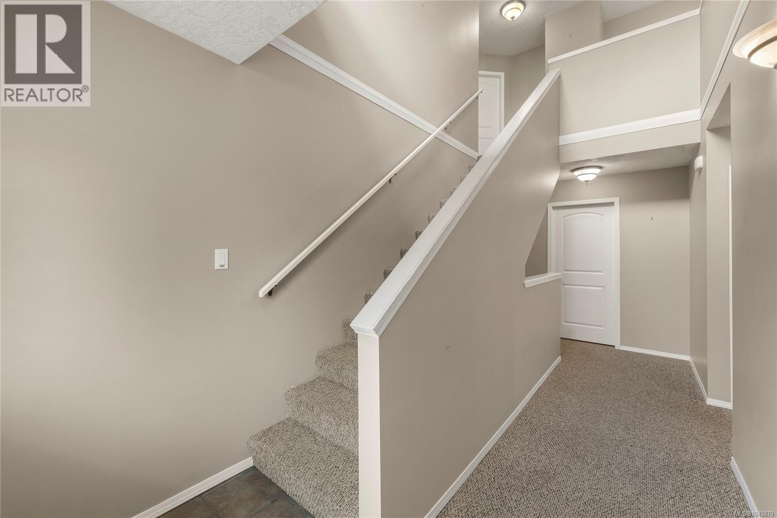 452 Thetis Dr - 5