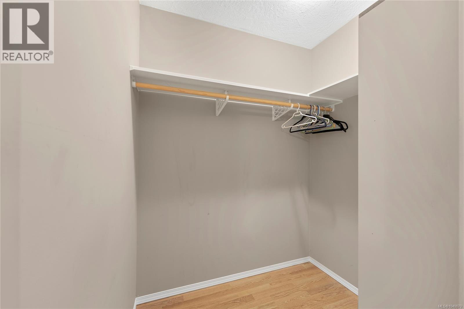 452 Thetis Dr - 51