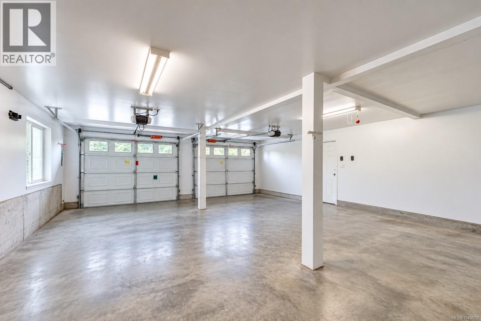 452 Thetis Dr - 61