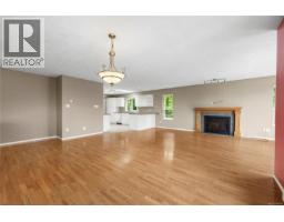Living room - 452 Thetis Dr, Ladysmith, BC V9G1V9 Photo 12