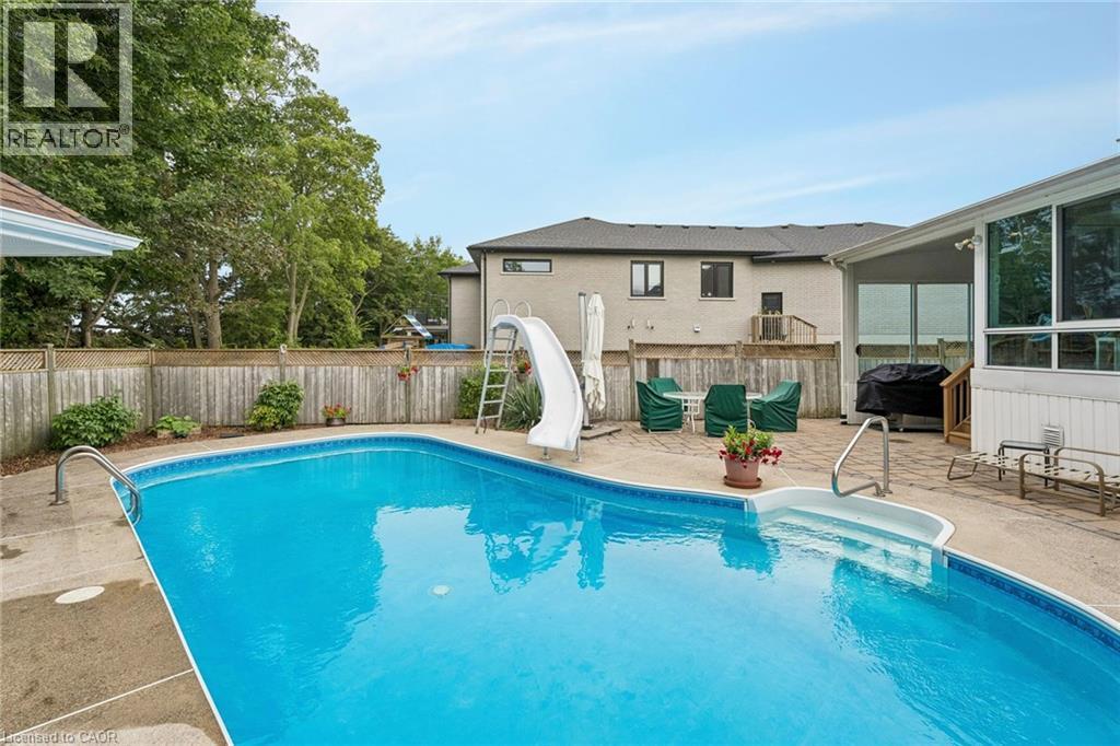 152 Dufferin Avenue — photo 48