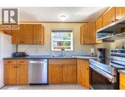 Living room - 1555 Howe Road Unit# 117, Kamloops, BC V1S1Y4 Photo 6