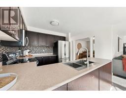 12 Lucas Crescent, Kawartha Lakes, ON K9V0C5 Photo 17