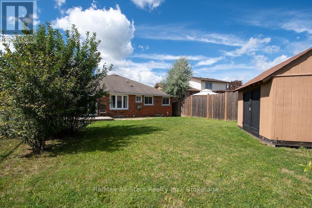 1921 MAPLERIDGE DRIVE - Image 34