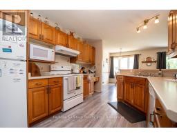 Dining room - 1921 Mapleridge Drive, Peterborough, ON K9K1R1 Photo 9