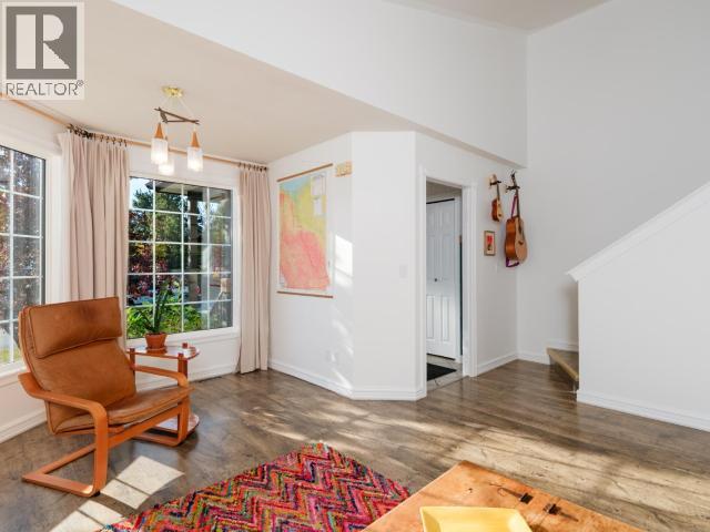11 LAZULITE DRIVE - 2