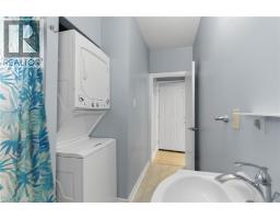 880 Lawrence Road, Hamilton, ON L8K2A3 Photo 22