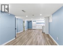 880 Lawrence Road, Hamilton, ON L8K2A3 Photo 31