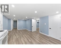 880 Lawrence Road, Hamilton, ON L8K2A3 Photo 36
