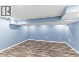 880 Lawrence Road, Hamilton, ON L8K2A3 Photo 41