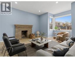 880 Lawrence Road, Hamilton, ON L8K2A3 Photo 11