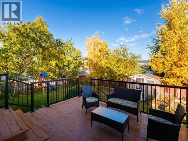 11 LAZULITE DRIVE - 36