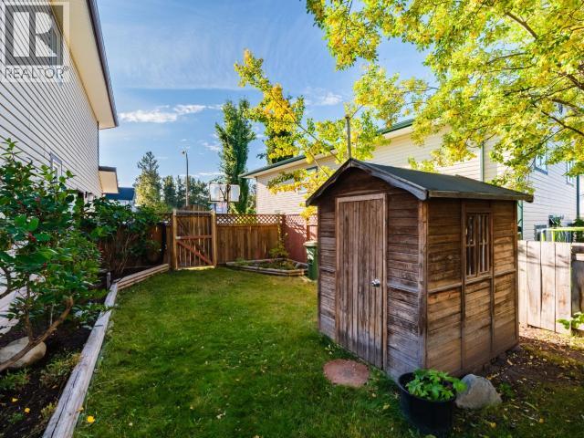 11 LAZULITE DRIVE - 33