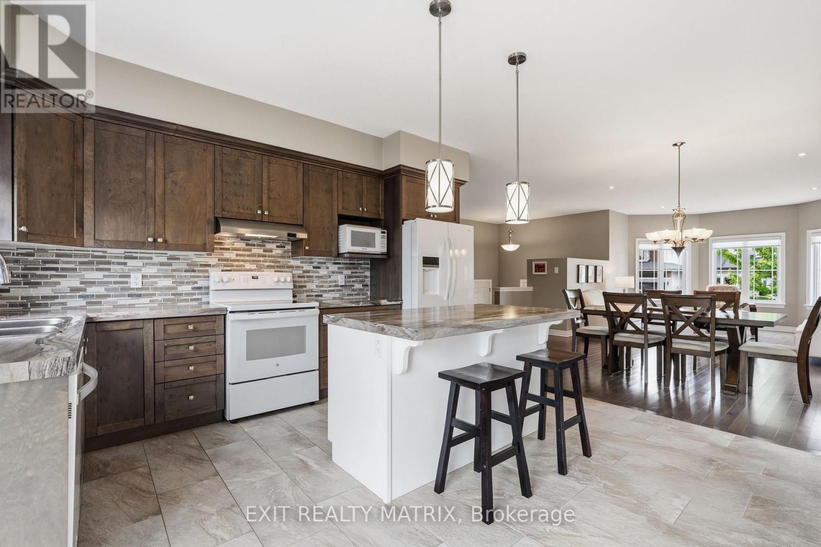 309 COLMAR STREET - Image 14