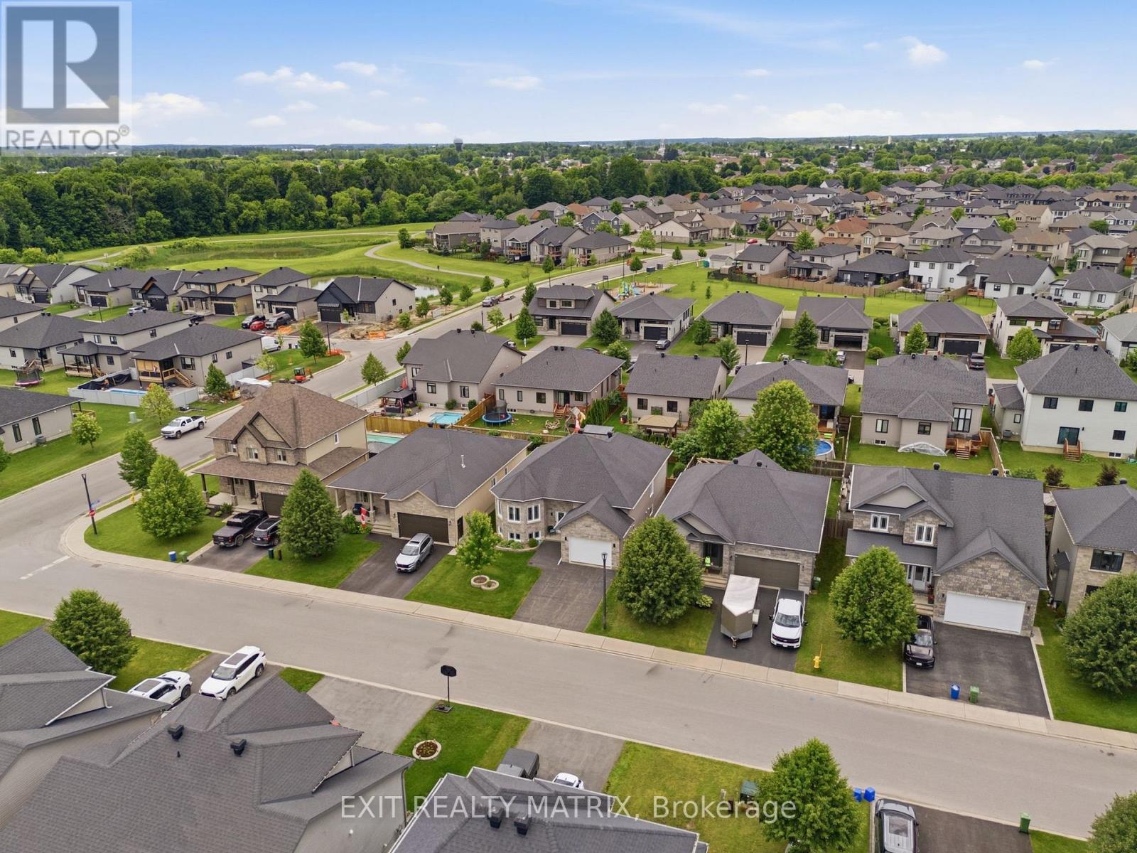 309 COLMAR STREET - Image 37