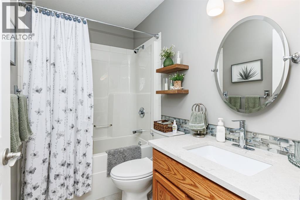 Listing photo – 12 Aspen Heights Way, Innisfail