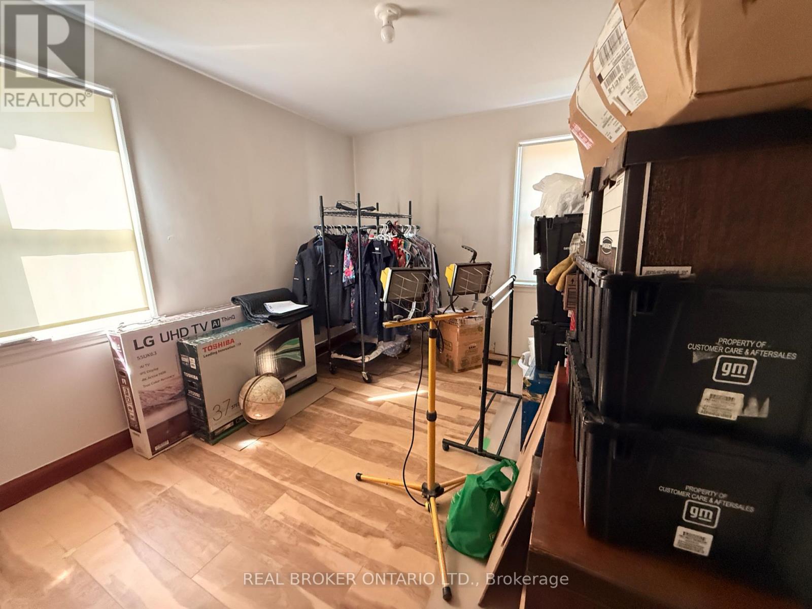 4 CONLON CRESCENT - 9