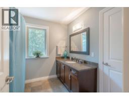 9600 Comox Trail, Port Alberni, BC V9Y8N8 Photo 32