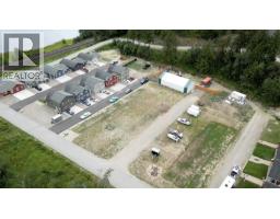 5211 Trans-canada Highway, Tappen, BC V1E2Z7 Photo 8
