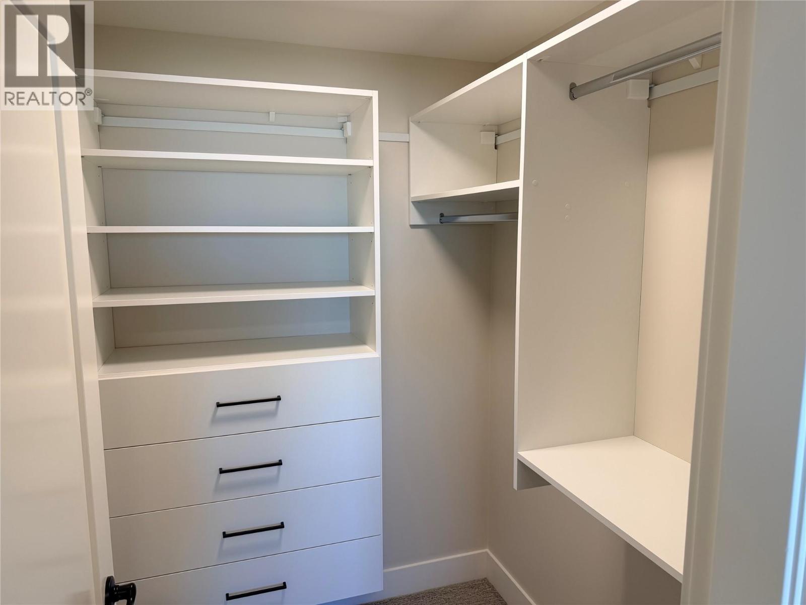#101 2171 Van Horne Drive - 6
