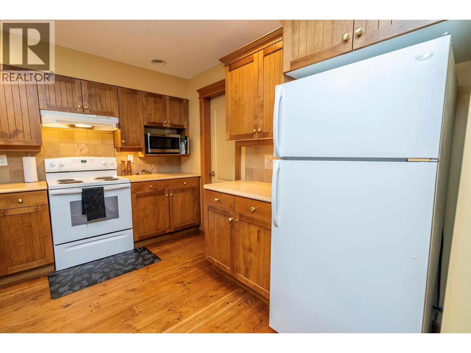 #27 7640 Porcupine Road, Big White, British Columbia, V1P1P3, Big White, British Columbia — photo 4 of 5