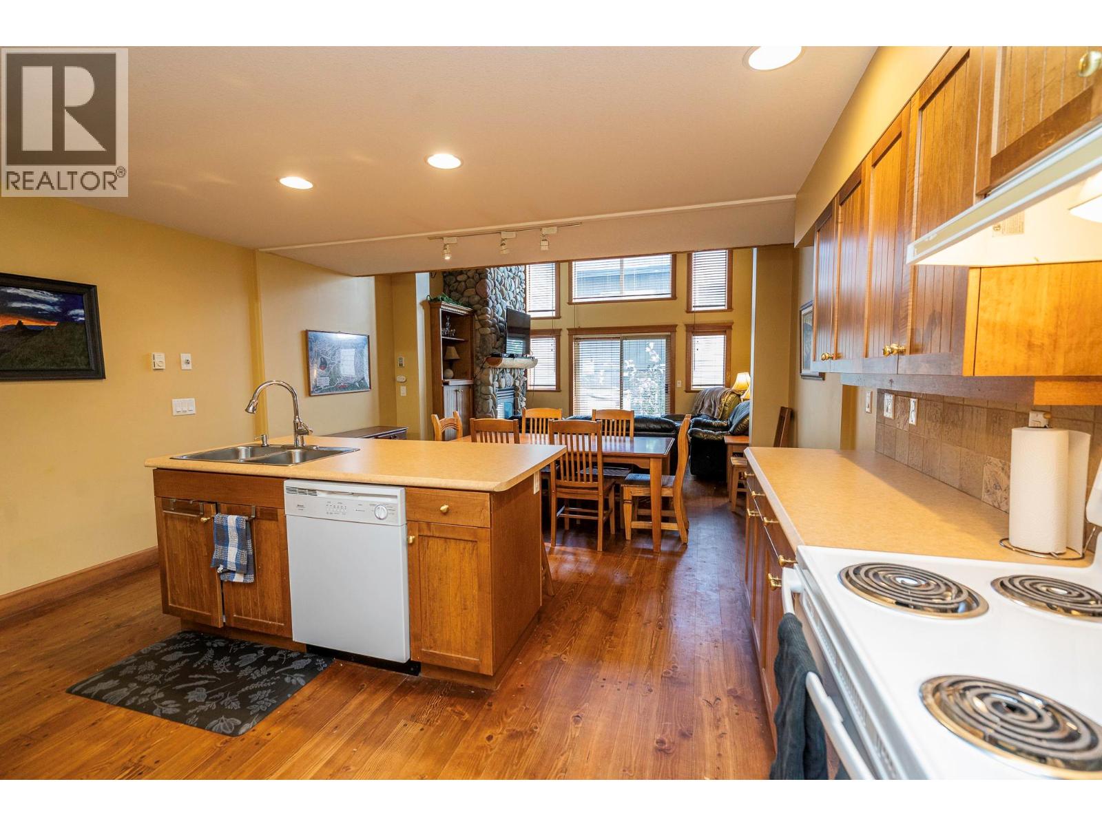 #27 7640 Porcupine Road, Big White, British Columbia, V1P1P3, Big White, British Columbia — photo 5 of 5