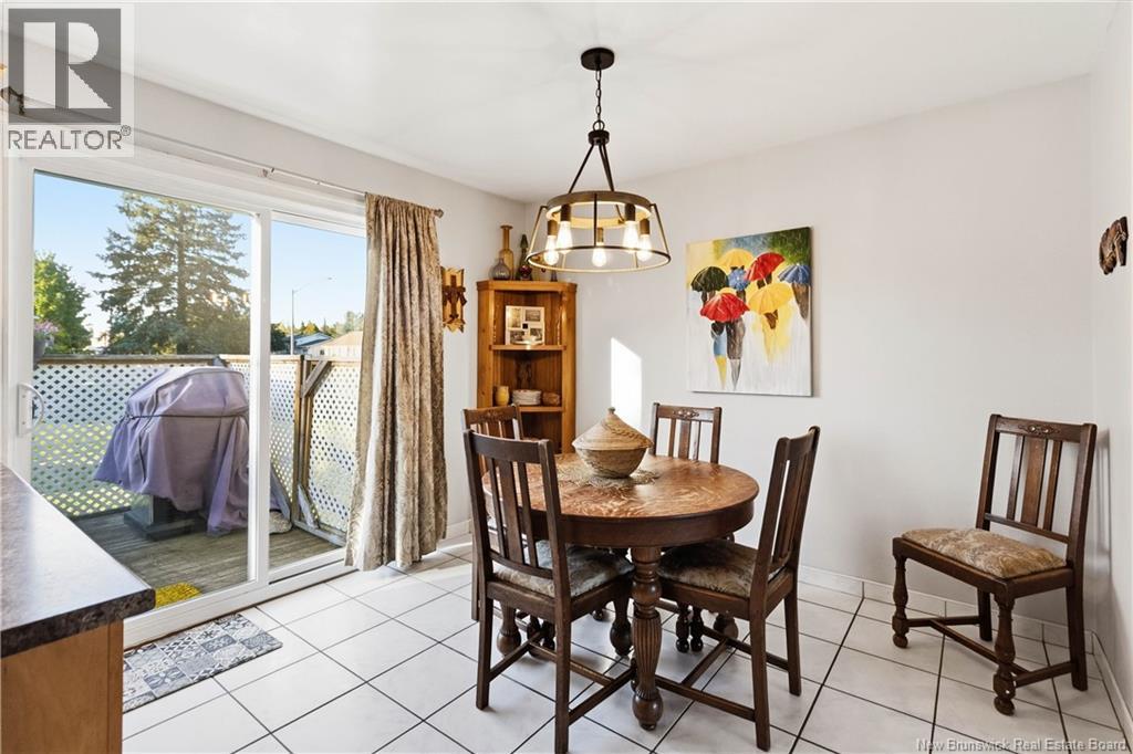 27 Pasadena Drive - Image 15