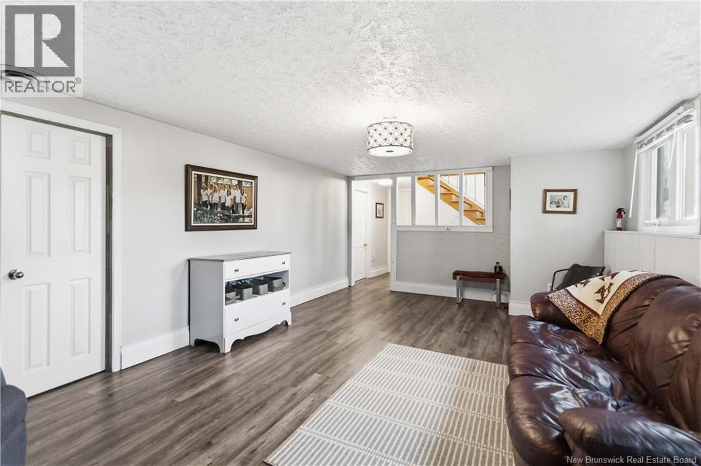 27 Pasadena Drive - 39