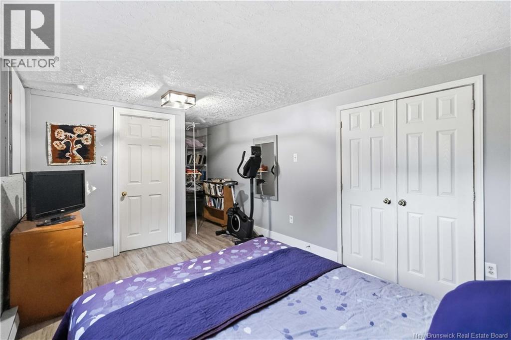 27 Pasadena Drive - 42