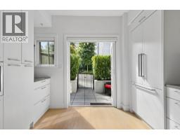12 1133 Ridgewood Drive, North Vancouver, BC V7R0A4 Photo 11