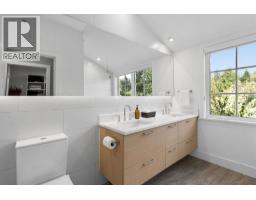 12 1133 Ridgewood Drive, North Vancouver, BC V7R0A4 Photo 18